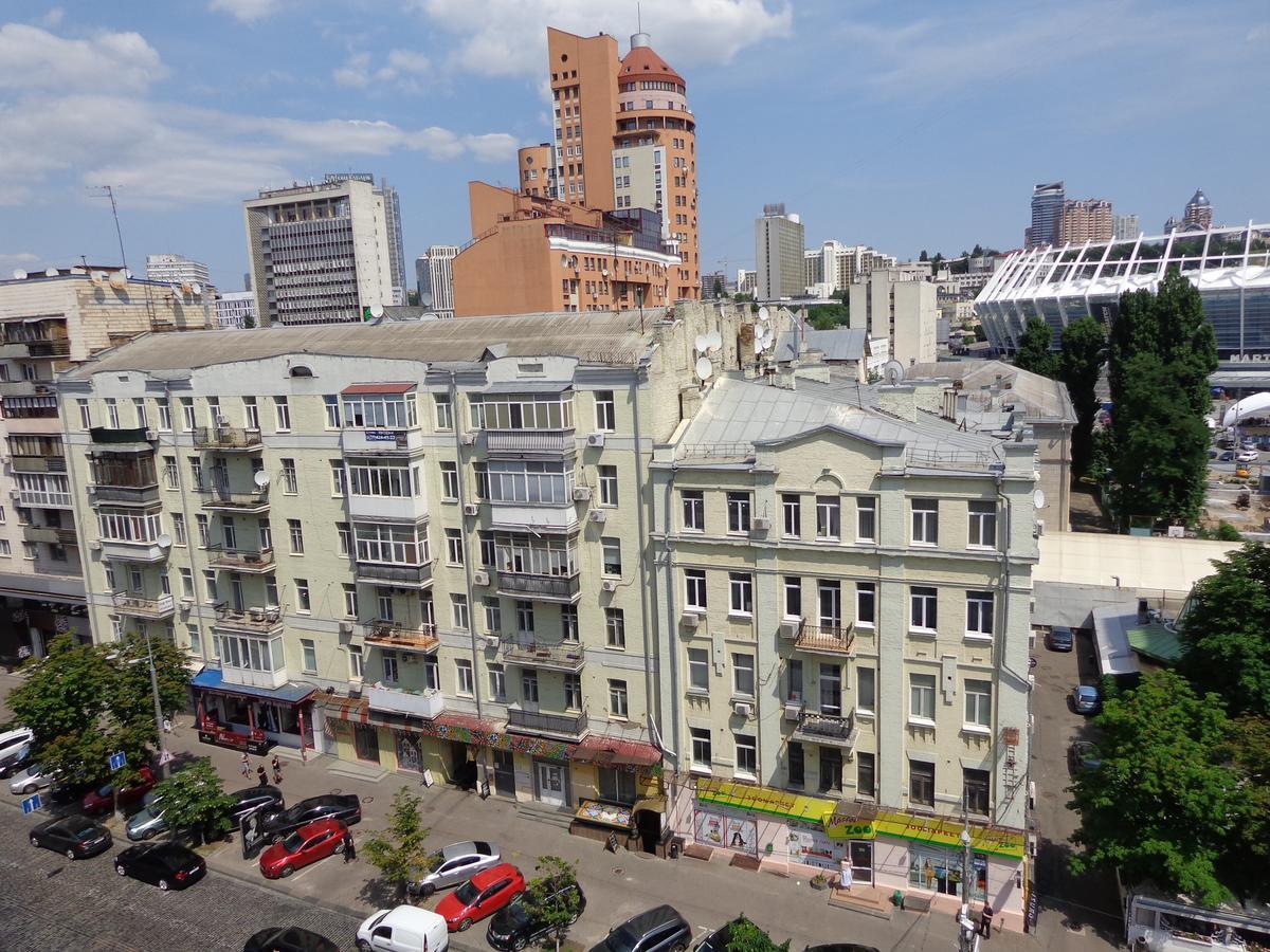 Center2: Manhattan Kpi With Parking Apartment Kyiv